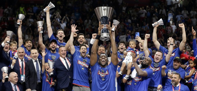 Anadolu Efes Stambuł pokonał Real Madryt w finale Euroligi