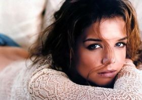no-katie-holmes-d00000DF944fb6f94dc0a