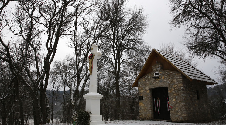 Az Agglteleki Nemzeti Parkban fekvő szellemfaluban, Derenken már egy lélek sem lakik / Fotó: Fuszek Gábor