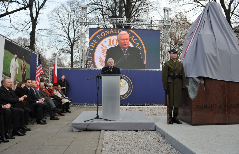 Odsłonięcie pomnika Reagana