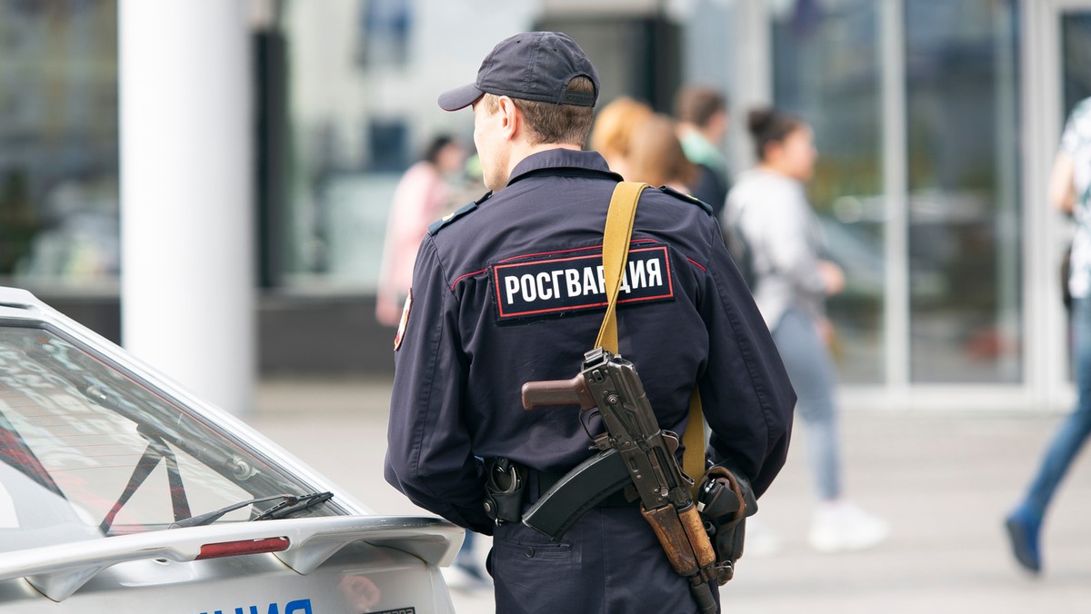 Mężczyzna ostrzelał policjantów w Rosji. To prawdopodobnie dezerter