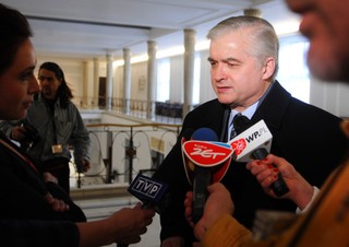 Cimoszewicz apeluje: niech UE uruchomi skup wieprzowiny