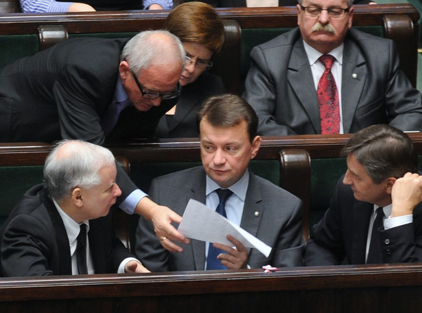 Pogrzeb Kaczyńskiej, Sejm przekłada debatę. "To chyba przesada?"