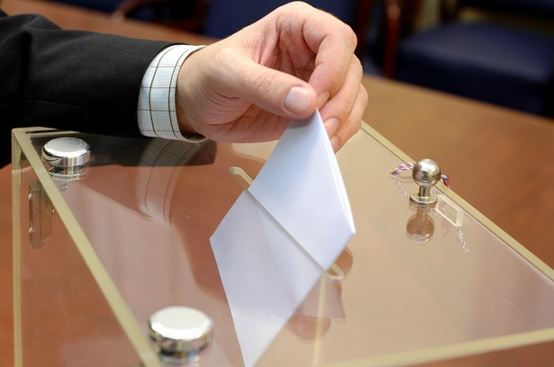 Platforma znów namawia do bojkotu referendum. Tym razem Żyrardowie