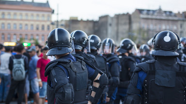 Wzmożone kontrole w Budapeszcie. Policja przeszuka samochody i paczki