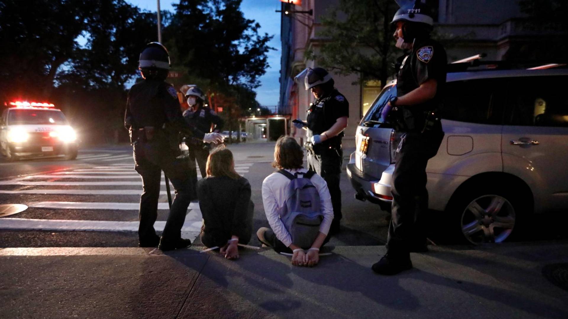 Dok demonstranti protestuju u miru policija u Americi ubila još jednog nenaoružanog čoveka