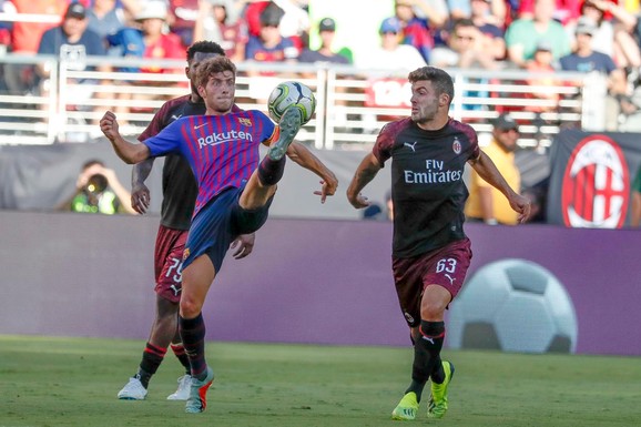 Serhi Roberto na meču sa Milanom