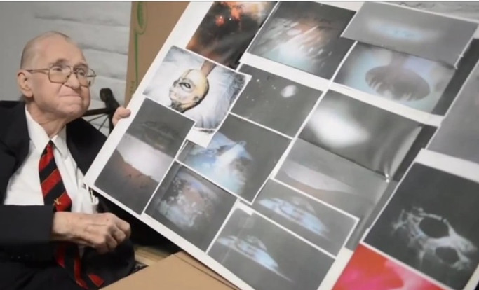 Boyd Bushman prezentuje zdjęcia kosmitów / YouTube