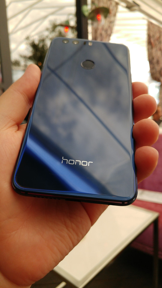 Honor 8