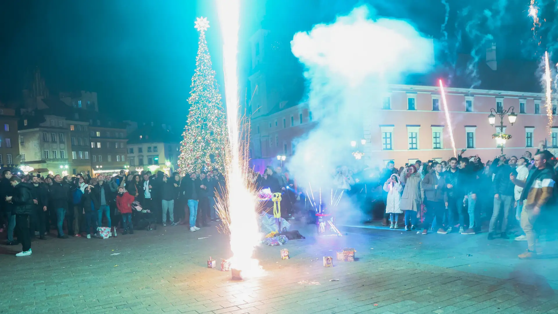 Smutny bilans sylwestra. Ponad 700 pożarów i ofiary śmiertelne