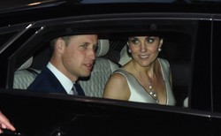 Księżna Kate i książę William zażyczyli sobie specjalnej limuzyny Jaguara [MAMY ZDJĘCIA]