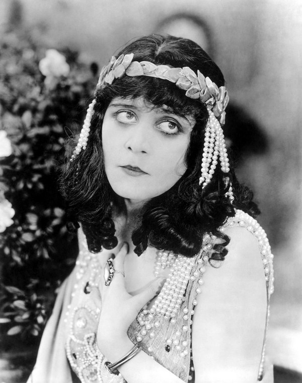 Theda Bara w filmie "Salome" (reż. J. Gordon Edwards) / fot. East News