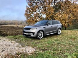 Range Rover Sport to forteca na kołach. Odcinasz się w niej od wszystkiego