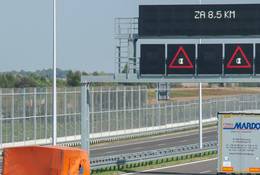 Kamery i specjalne znaki przy polskich drogach. Dzięki nim ma być komfortowo i bezpiecznie