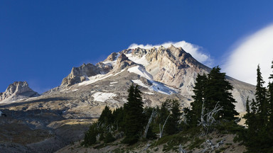 Stany Zjednoczone: alpiniści, którzy utknęli na Mount Hood uratowani