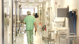 Döbbenet: öt csecsemőt bántalmazhatott a nővér egy kórházban
