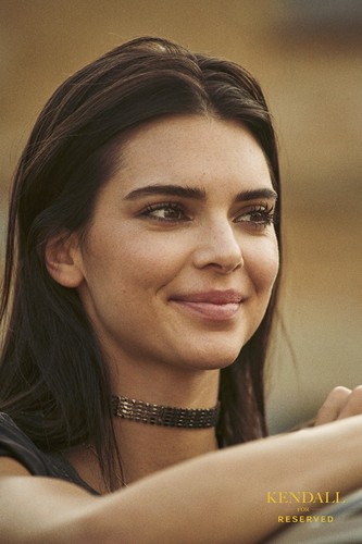 Kendall Jenner w kampanii Ciao Kendall Reserved