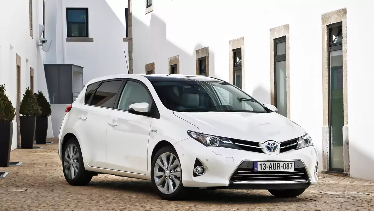 Toyota Auris Hybrid