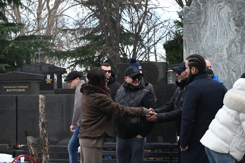 Nebojša Stojković Stojke na pomenu Željku Ražnatoviću Arkanu