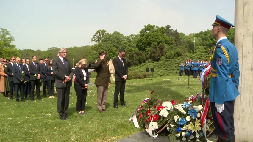 Jajinci palaganje venca