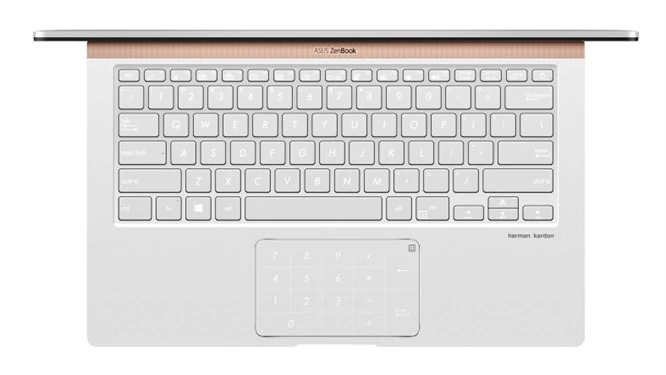 Asus ZenBook 13 z gładzikiem i panelem numerycznym w jednym