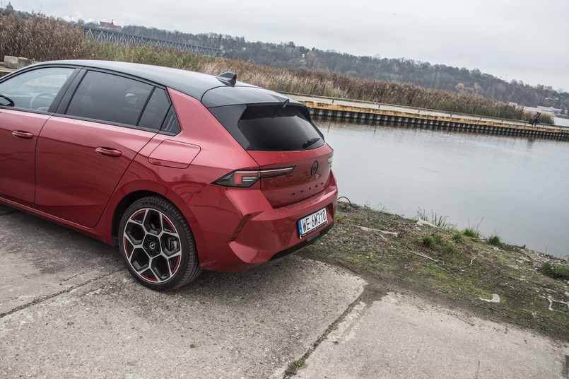 Test Opel Astra 2022 plug-in hybrid, nowy Opel Astra, Astra 2022, Astra plug-in hybrid, Opel Astra GS