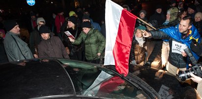 Krakowianie przeproszą Kaczyńskiego za demonstrację pod Wawelem?