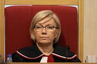 Trybunał Konstytucyjny odroczył do 8 marca rozprawę w sprawie wniosku o uznanie za niekonstytucyjne przepisów, na podstawie których TSUE nakłada kary na Polskę. Wniosek o odroczenie rozprawy przedłożył minister spraw zagranicznych.