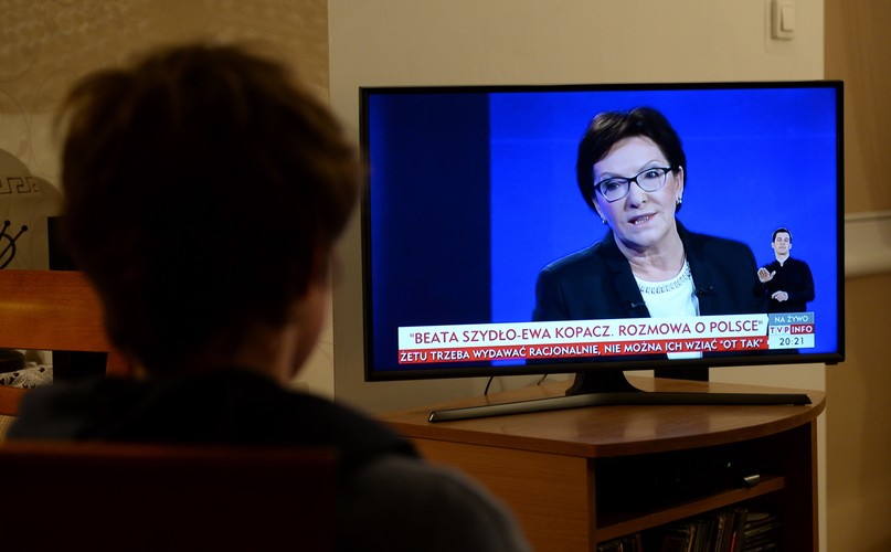 Ewa Kopacz w czasie debaty z Beatą Szydło