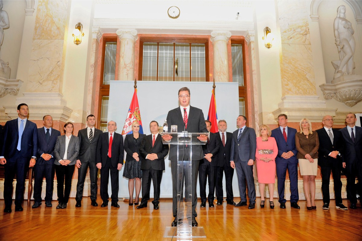 Pogledajte koliko će povećanje plata dobiti ministri i premijerka
