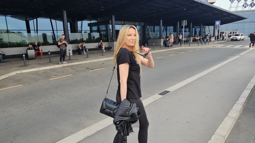 Rada Manojlović sa novim dečkom