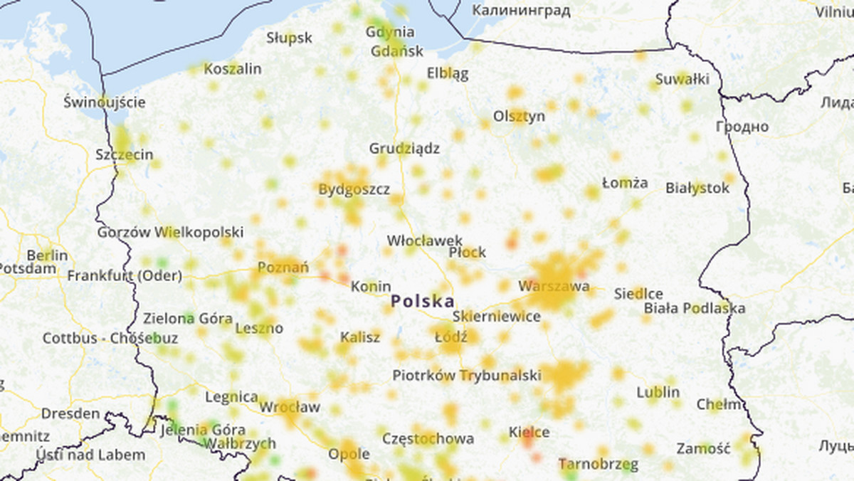 Szczecin. W piątek w mieście jakość powietrza jest niezła, choć normy zanieczyszczeń są nieznacznie przekroczone. Można jednak bez obaw wyjść na zewnątrz i cieszyć się dniem.