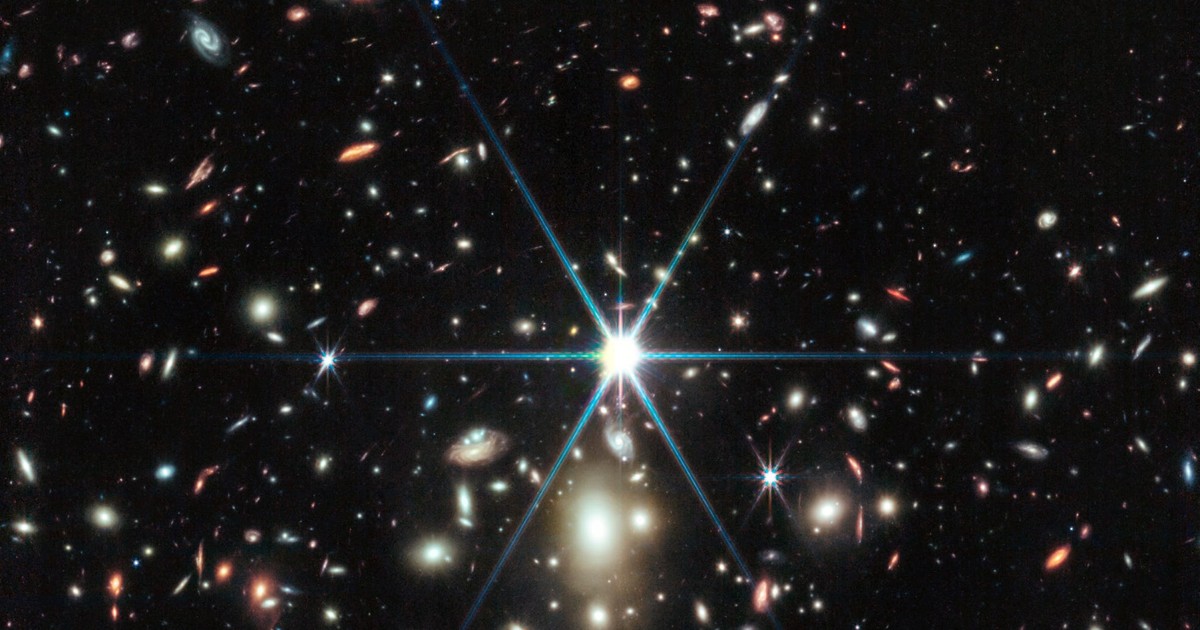 New photo from NASA's James Webb Space Telescope reveals the colors of ...