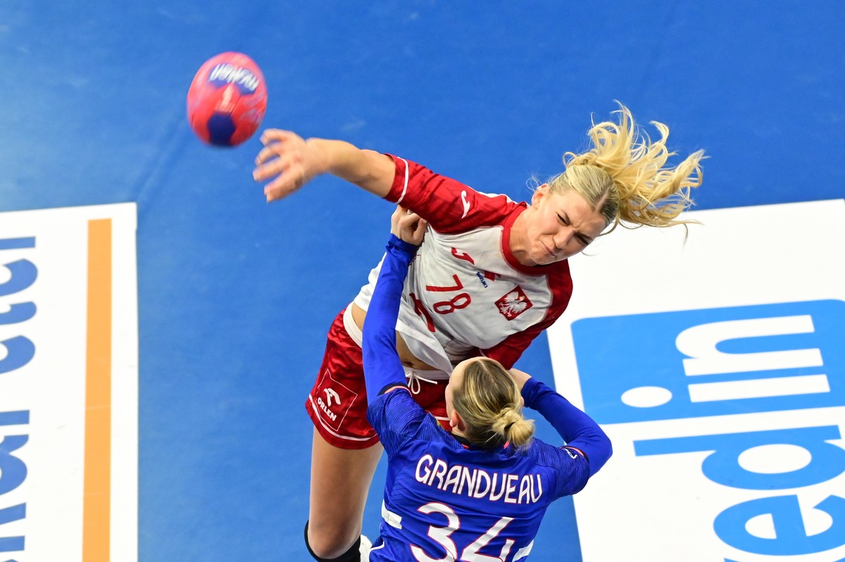 MŚ piłkarek ręcznych. Polki postraszyły Francję, ale tylko do przerwy