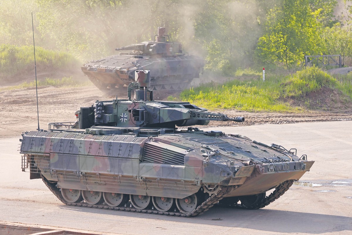 Niemiecki bojowy wóz piechoty Puma w barwach Bundeswehry