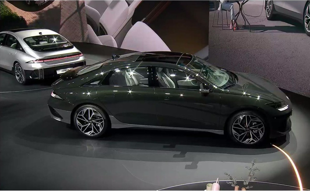 IONIQ 6
