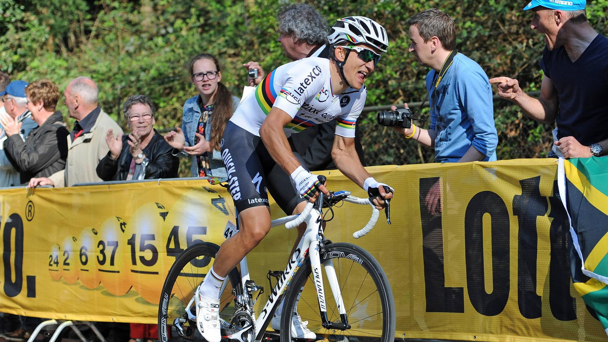 Po kapitalnym zwycięstwie w Amstel Gold Race, rywalizację w Walońskiej Strzale Michał Kwiatkowski (Etixx-Quick Step) ukończył na 33. miejscu. Na finałowym podjeździe Mur de Huy mistrz świata stracił 33 sekundy do triumfatora Alejandro Valverde (Movistar), mijając linię mety na 33. miejscu. - Zapłaciłem cenę za wszystkie emocje związane ze zwycięstwem w Amstel Gold Race - powiedział na mecie "Kwiato".