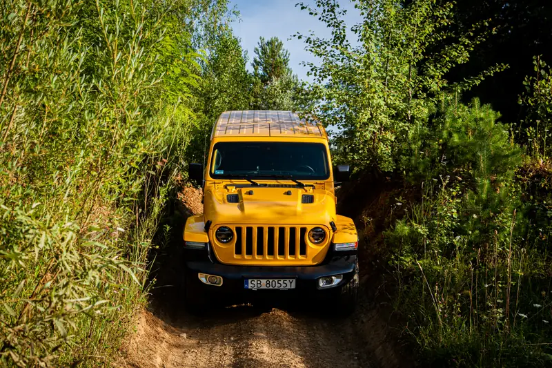 Czy Jeep Wrangler nadal króluje? Sprawdziliśmy to w naszym teście