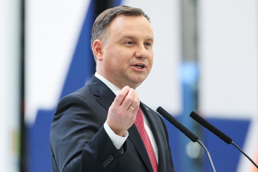 Na co Andrzej Duda wydaje pieniądze?