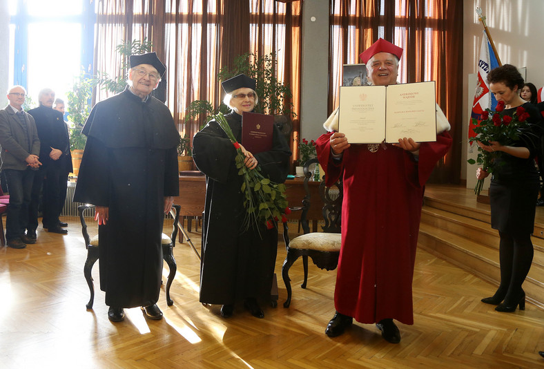 Uroczystość nadania tytułu doktora honoris causa Uniwersytetu Pedagogicznego w Krakowie Krystynie Zachwatowicz-Wajdzie i Andrzejowi Wajdzie