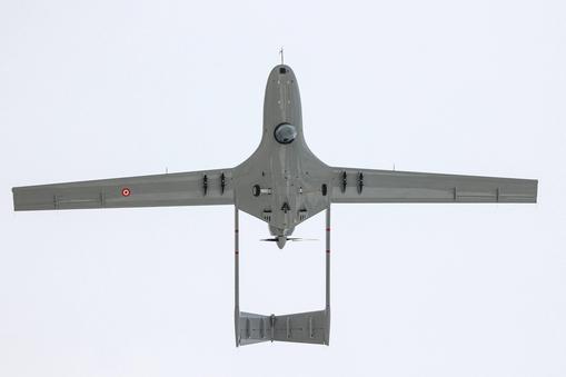 Dron bojowy Bayraktar TB-2