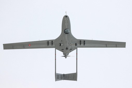 Dron bojowy Bayraktar TB-2