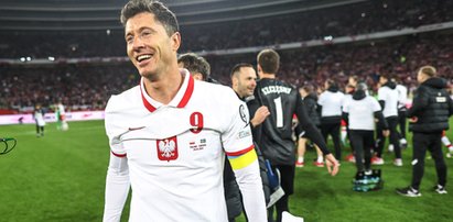 Robert Lewandowski dostał pytanie o Paulo Sousę i ... wybuchnął śmiechem. Wymowna reakcja naszego kapitana [WIDEO]