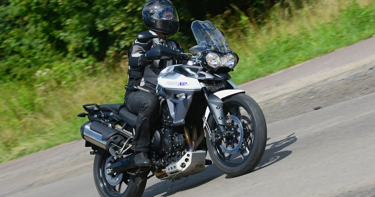 Triumph Tiger 800 XRx Low turystyczne enduro dla niskich w teście