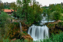 Miasteczko Slunj i skansen Rastoke