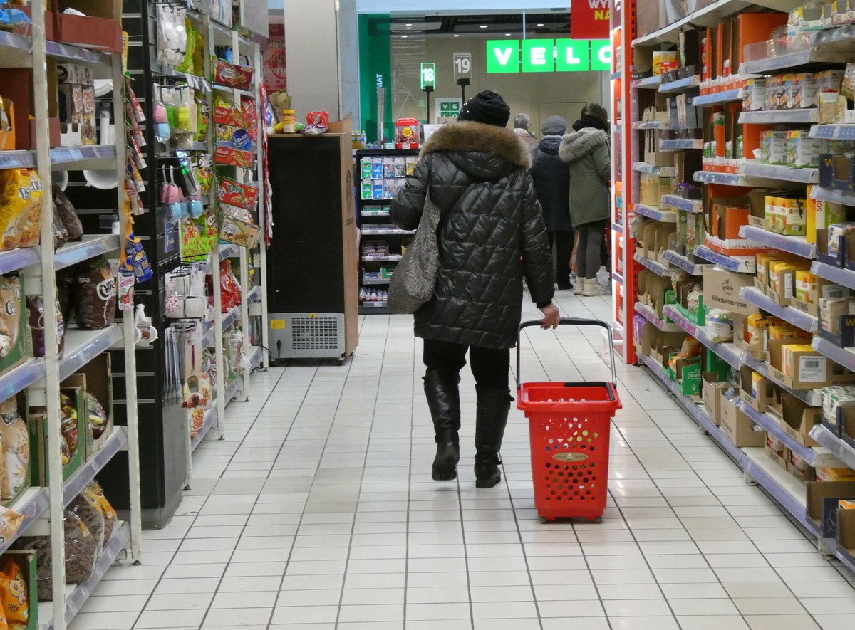 15.02.2026 to niedziela handlowa? Sklepy otwarte 15 lutego czy obowiązuje zakaz handlu. Czy jutro jest niedziela handlowa?