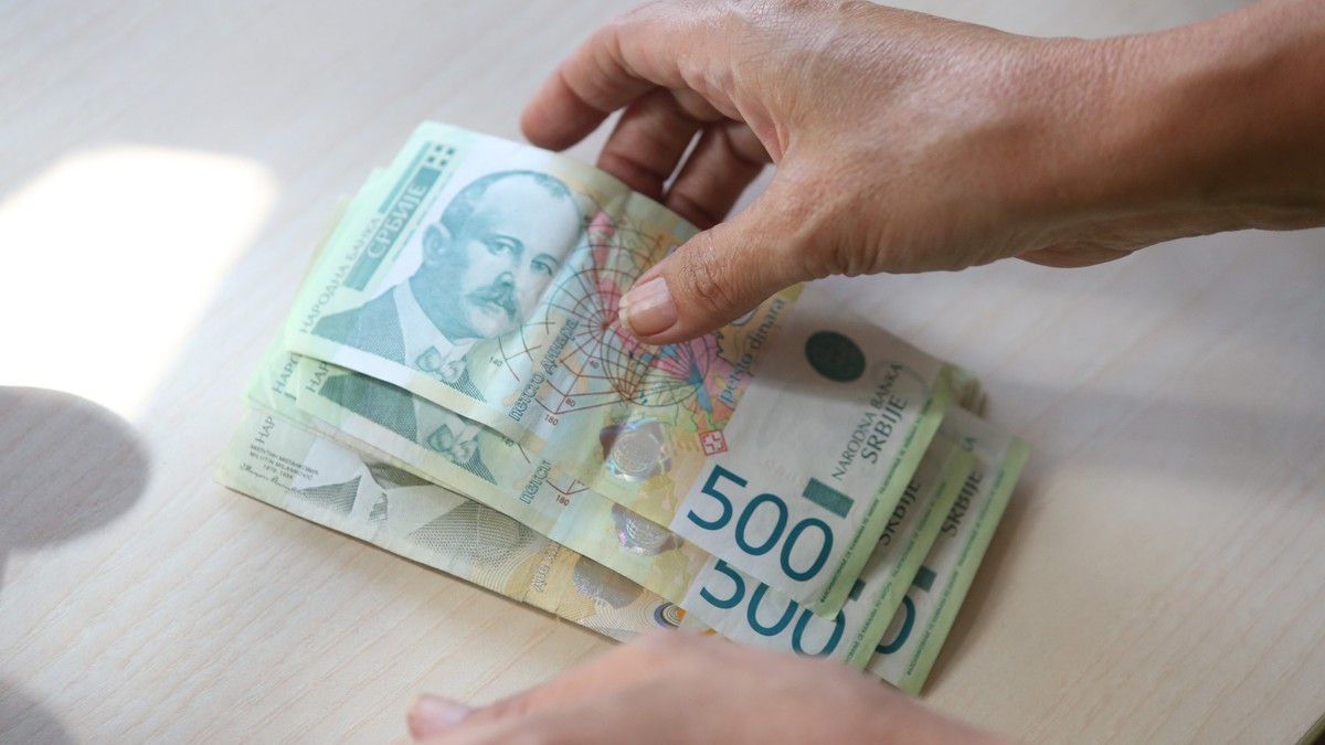 Ovo je današnji kurs dinara prema evru