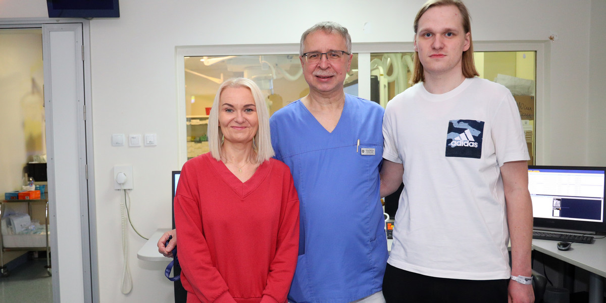 Wyjątkowa operacja serca w szpitalu ICZMP w Łodzi. W pogotowiu dwa zespoły lekarzy