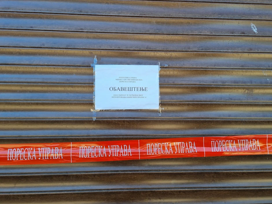 Zatvorena prodavnica knedli