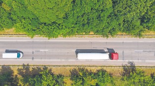 Spowolnienie w transporcie. Koszty działalności rosną, ceny usług spadają